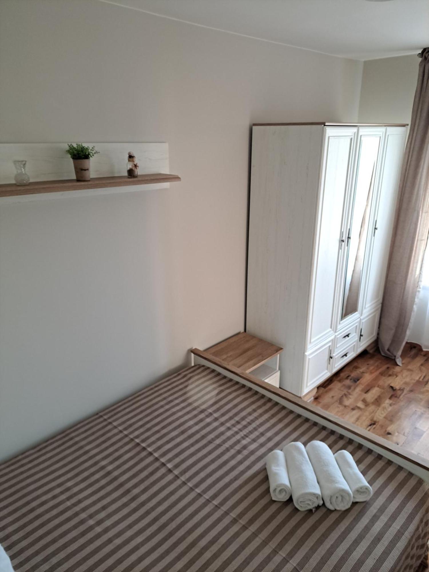 Megi Apartments, Nesebar Sity Kültér fotó