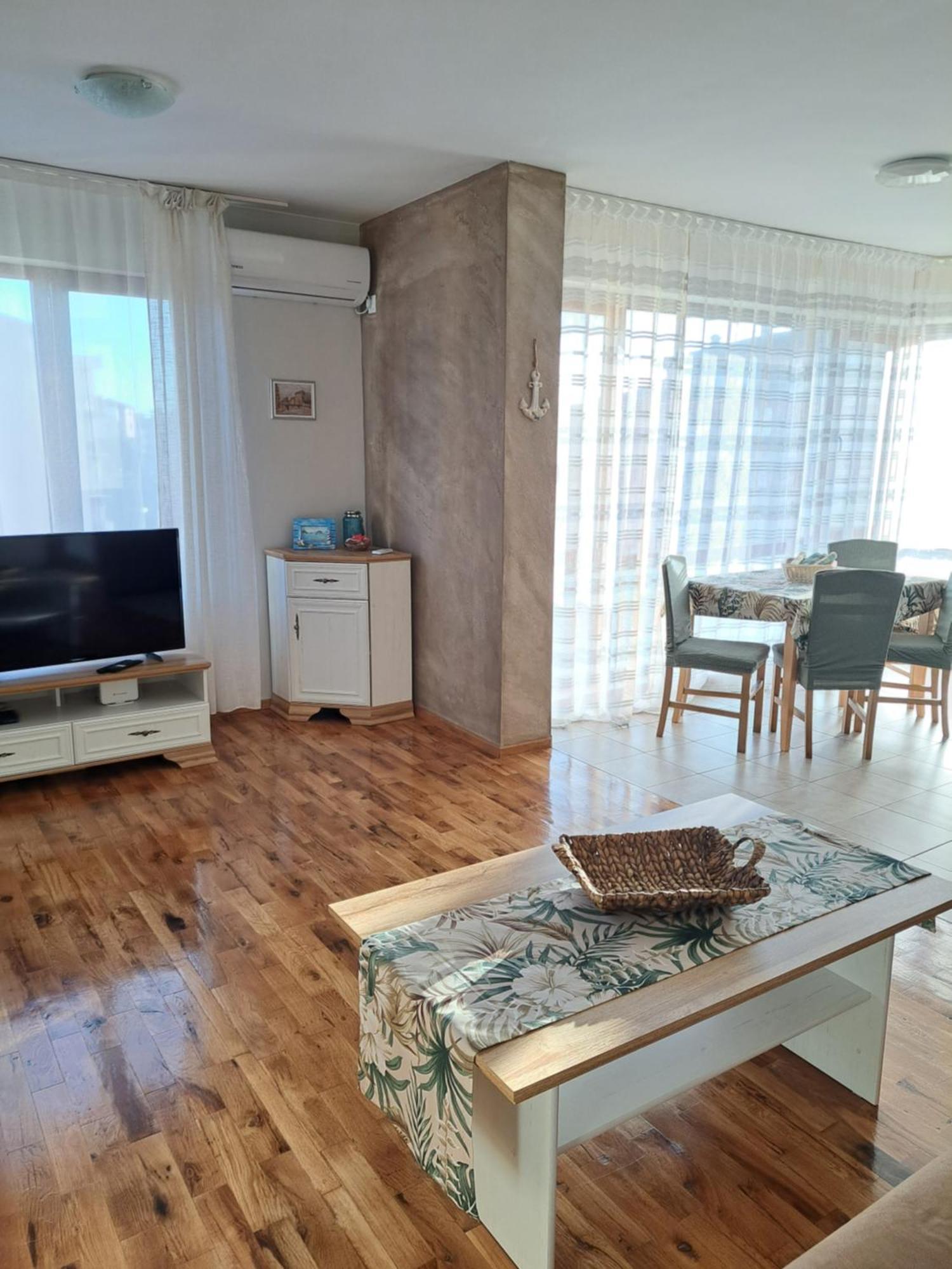 Megi Apartments, Nesebar Sity Kültér fotó