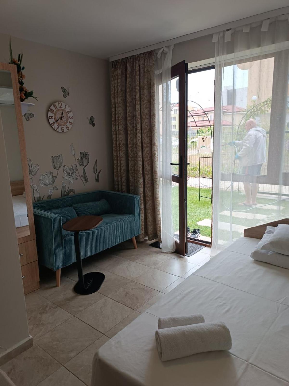 Megi Apartments, Nesebar Sity Kültér fotó